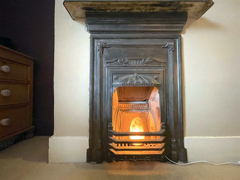 Bedroom One Fireplace (1).jpeg