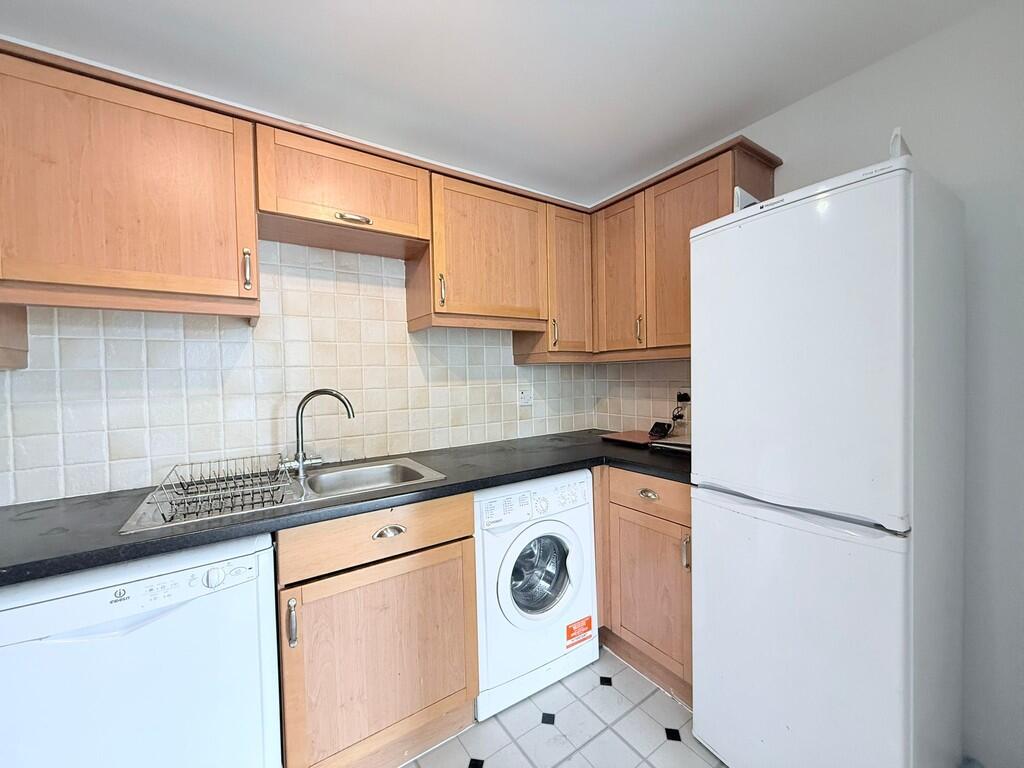 Flat 9 Bell House...