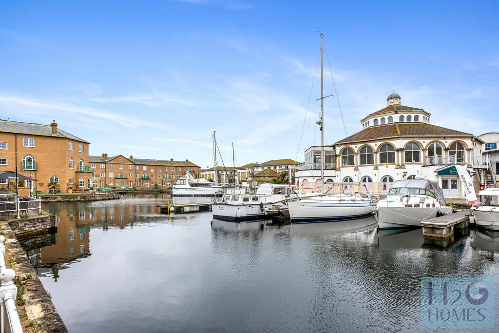 Mariner's Quay, 1...