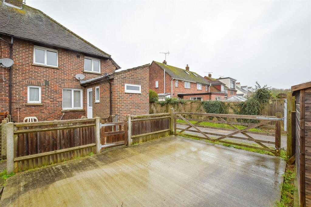 Driveway/Parking