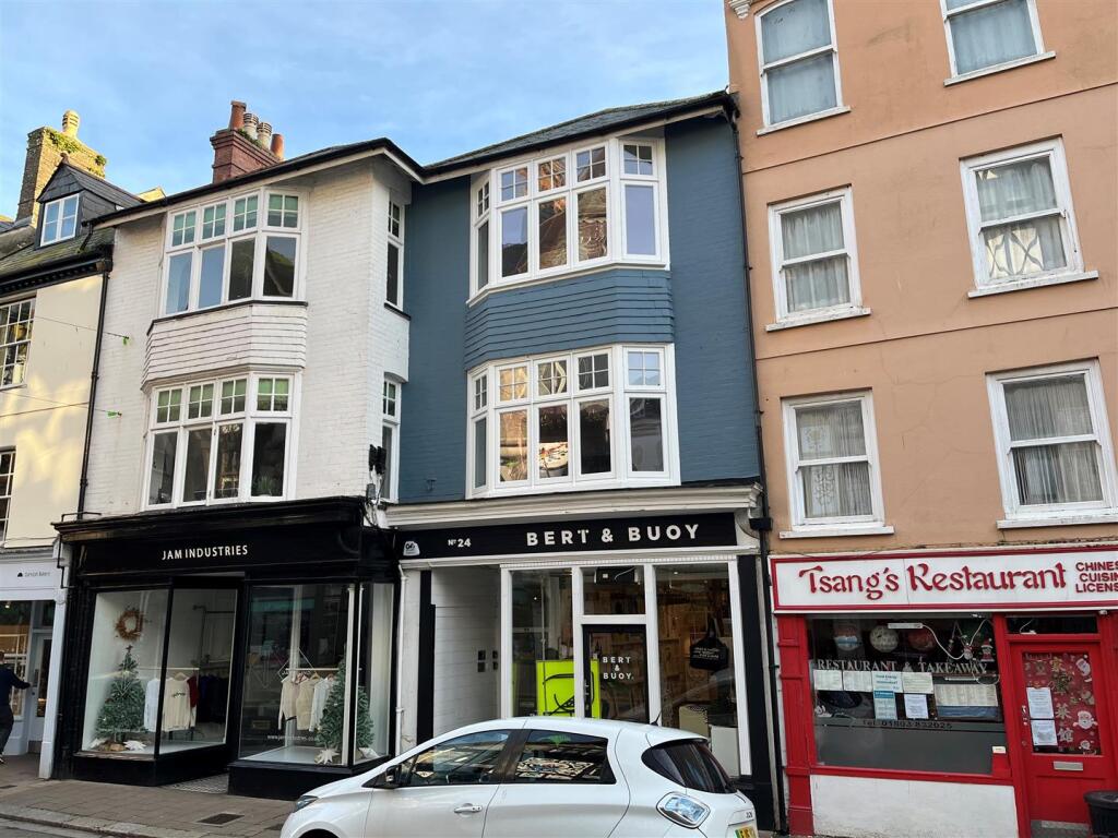 Fairfax Place, Dartmouth