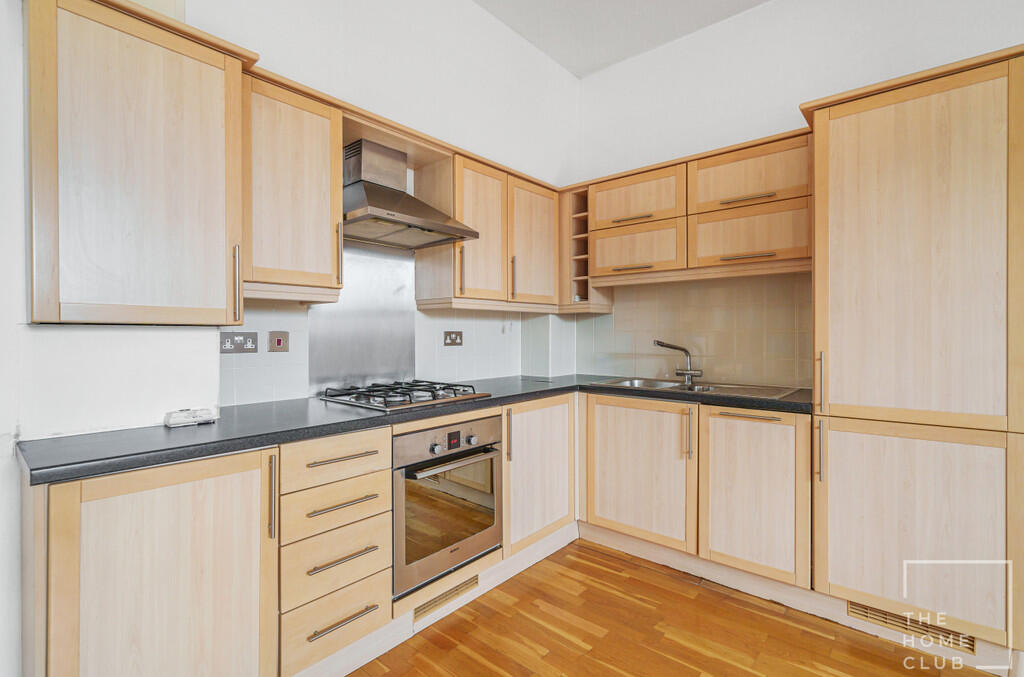 db4bc7b8-443a-4cc...