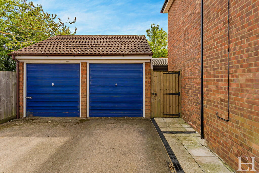 8646478-exteriorW...