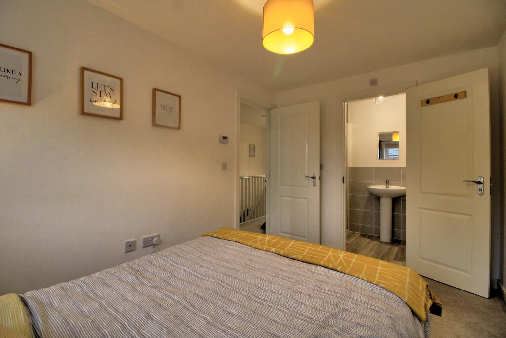 D2488DAF-666B-4083-9512-6F26D177BB0B