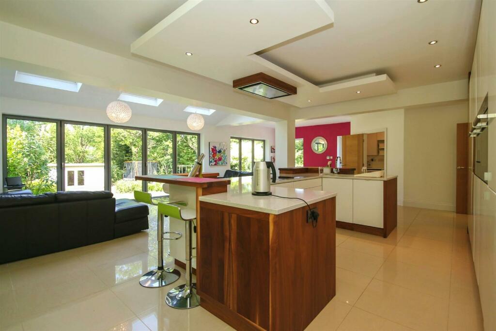 Family Room and Dining Kitchen.jpg