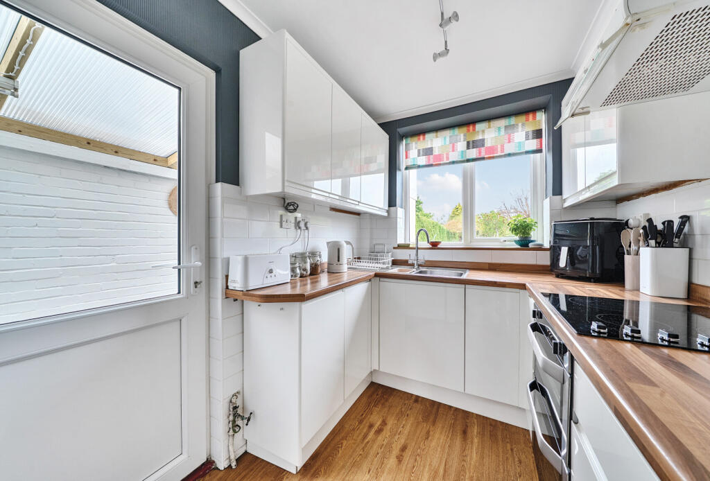 1303852-12-6842b7...