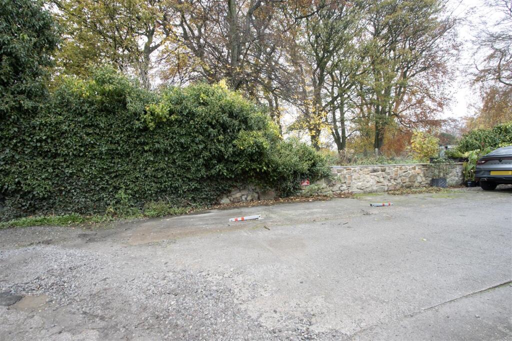 Parking at front.jpg