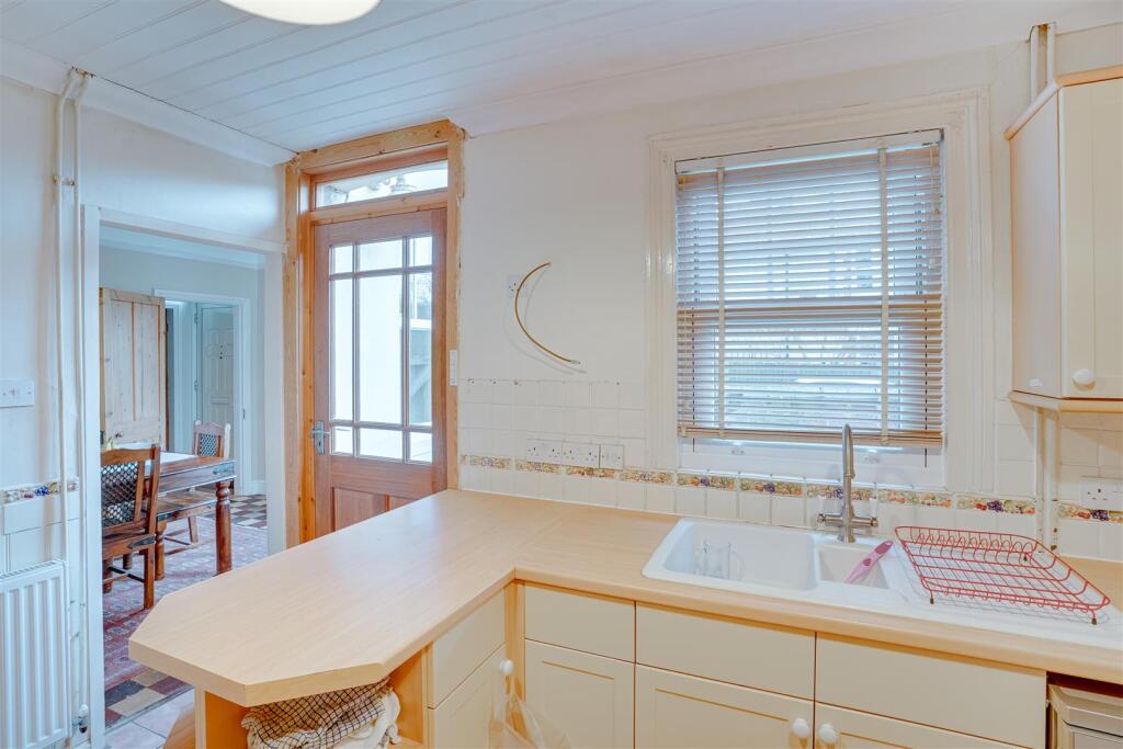 1 Brazilian Terrace, Newmarket--13.jpg