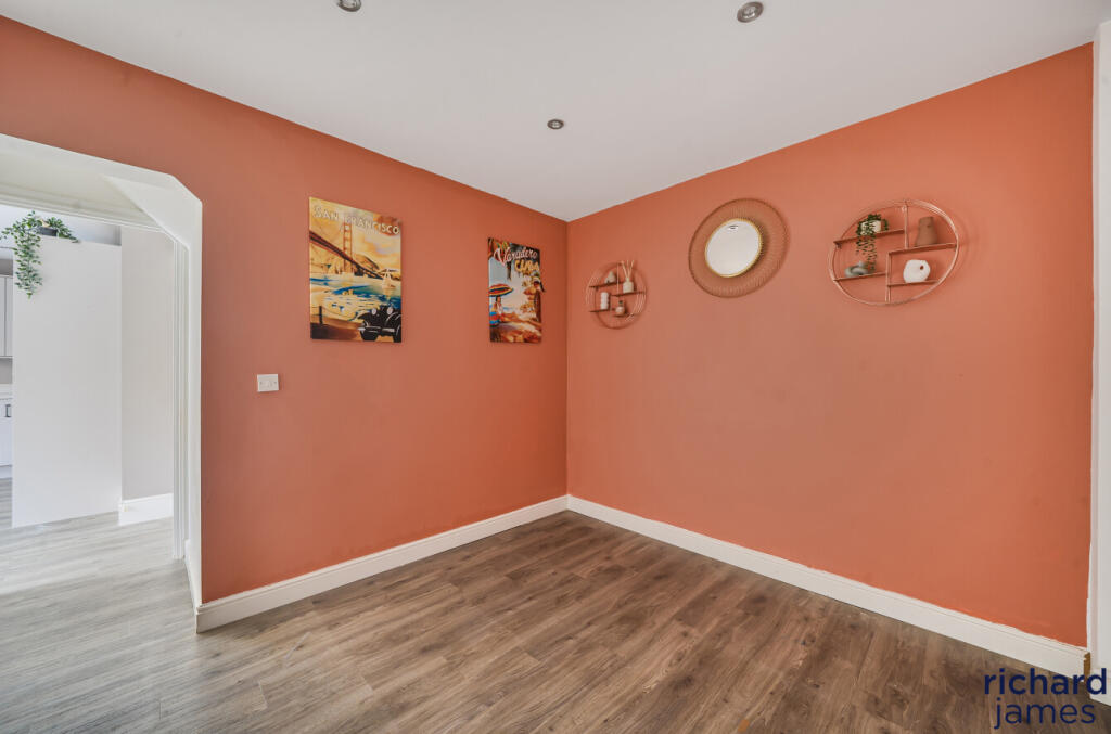 7bff4d3e8edf4441815108a337b58b92