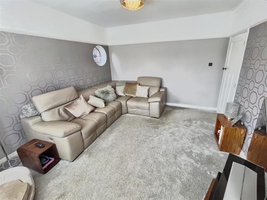 Sitting Room Aspect 2