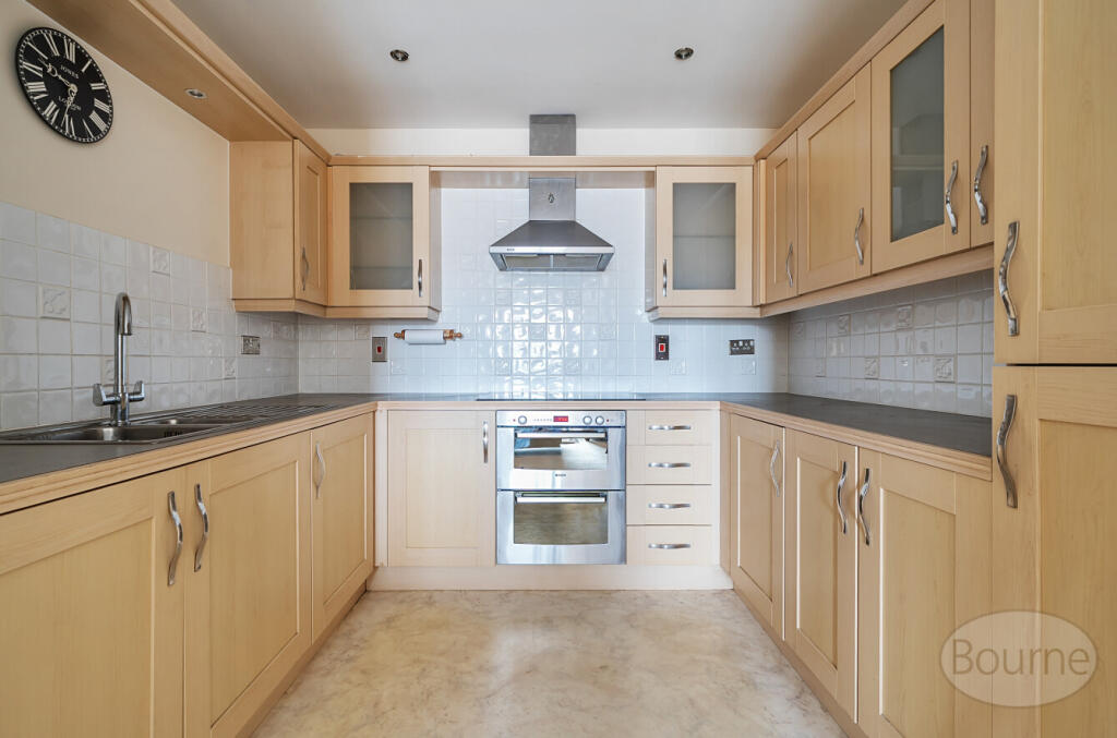 2df762d7-44e3-46c...