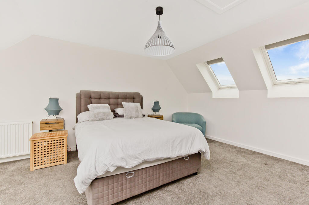 Principal Bedroom
