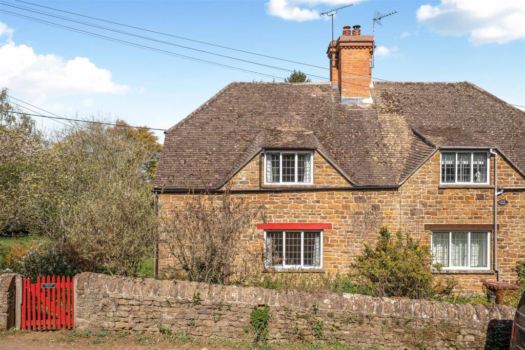 Kelmscott, Shenington-2.jpg