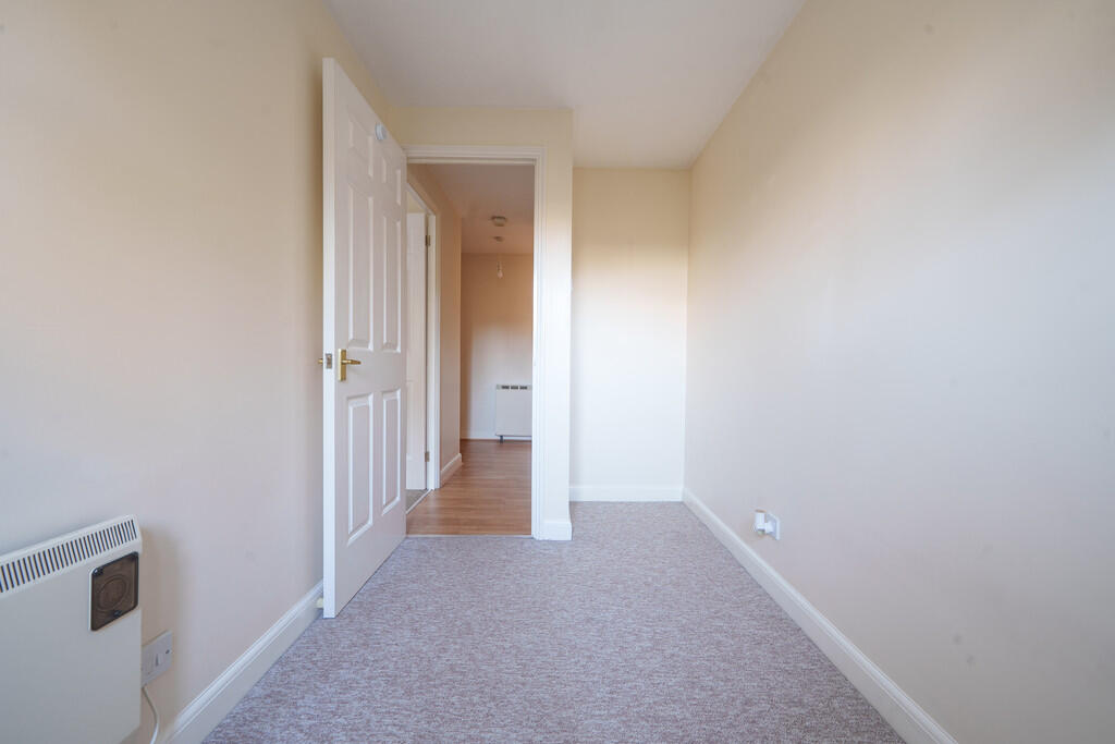 Bedroom 2 - Angle...