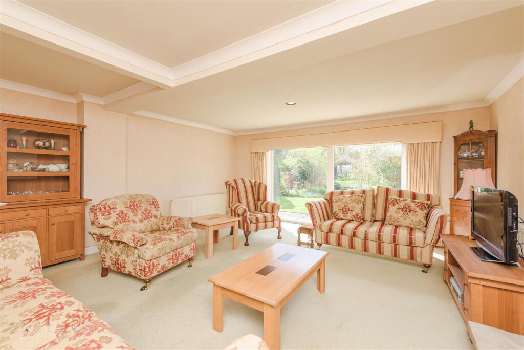 Main Street (11).jpg