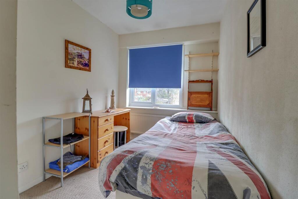 9 SUDBROOK CLOSE_-5.jpg