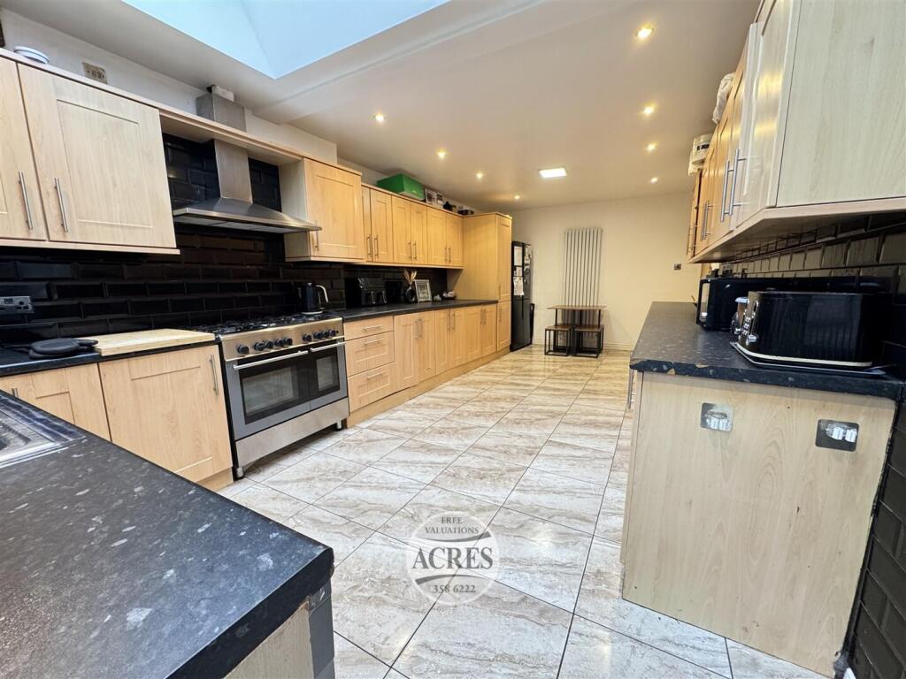 IMG_8702 (Large).jpg