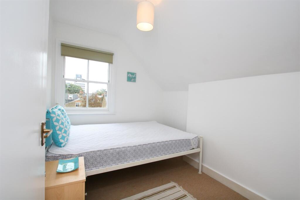 Werter Road, 7 bed 2 (new).JPG