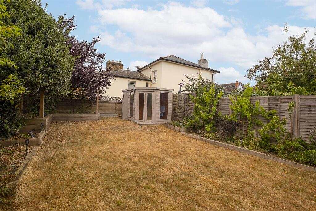 9-cholmley-villas-0001 (22).jpg