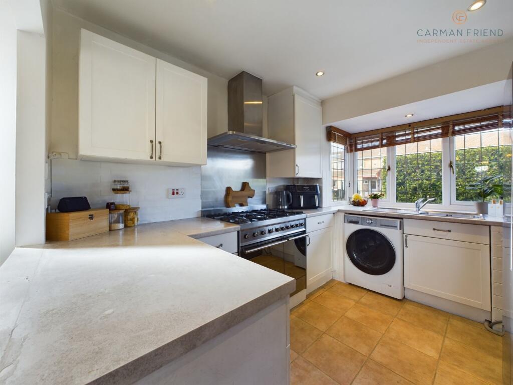 Kitchen/Lounge