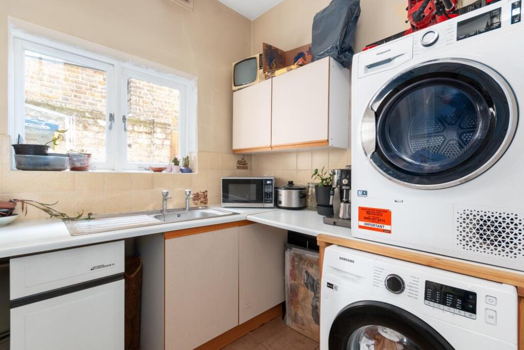 47 Church Path Ph3.jpg