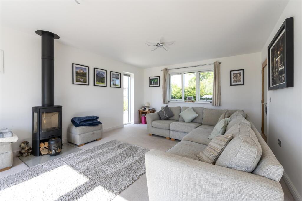 Sitting Area