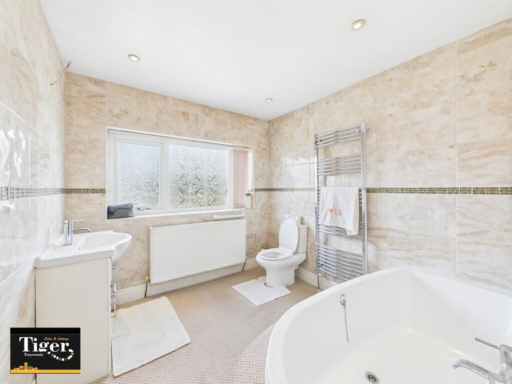 CAM03440G0-PR0385...