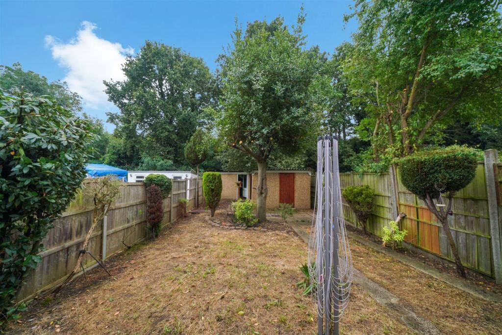 16 Elton Avenue - sxAhmBmXJK5exeTxSVGe.jpg
