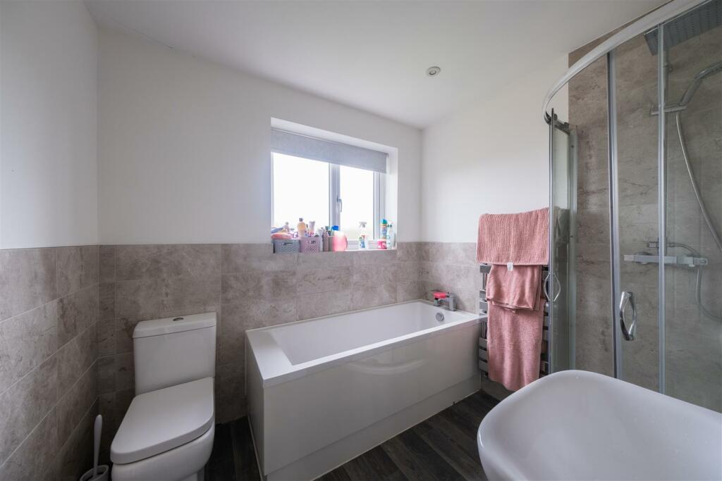 31 Yew Tree Drive-022.jpg