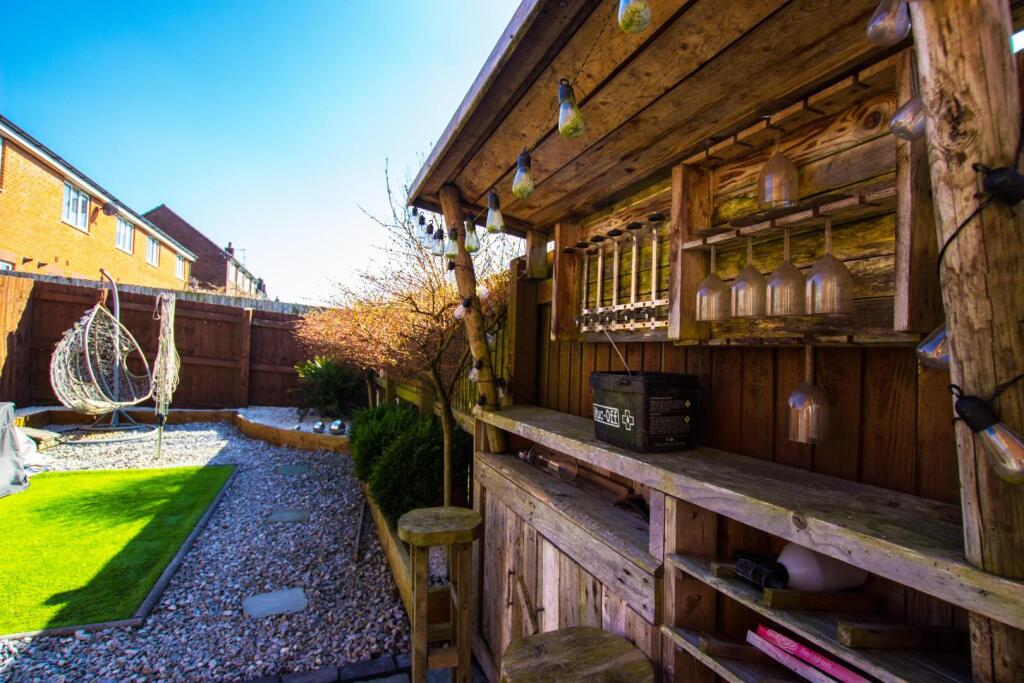 Inveraray Avenue (3).jpg