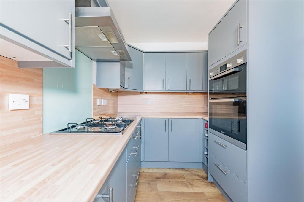 14 Lowson Avenue Carnoustie-9.JPG