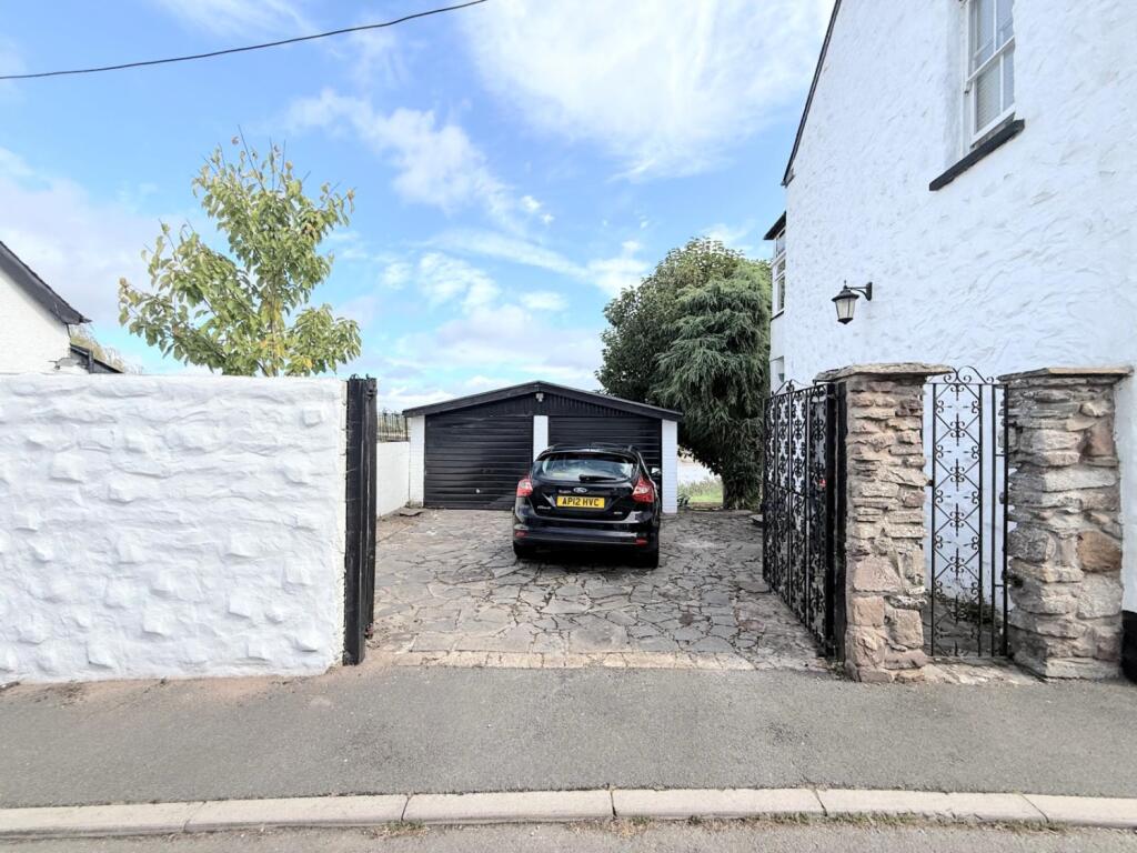 PHOTO-2025-08-27-09-09-48 31