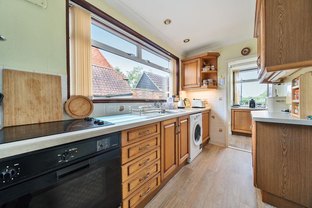 Kitchen (1)