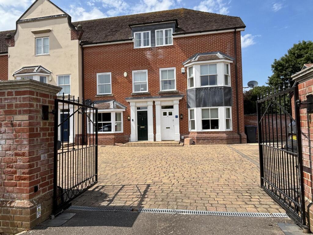 Front elevation incl gates