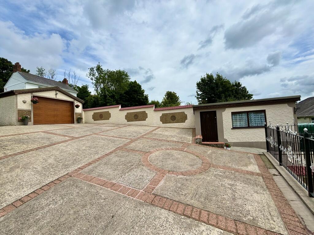 Driveway and detached garage 