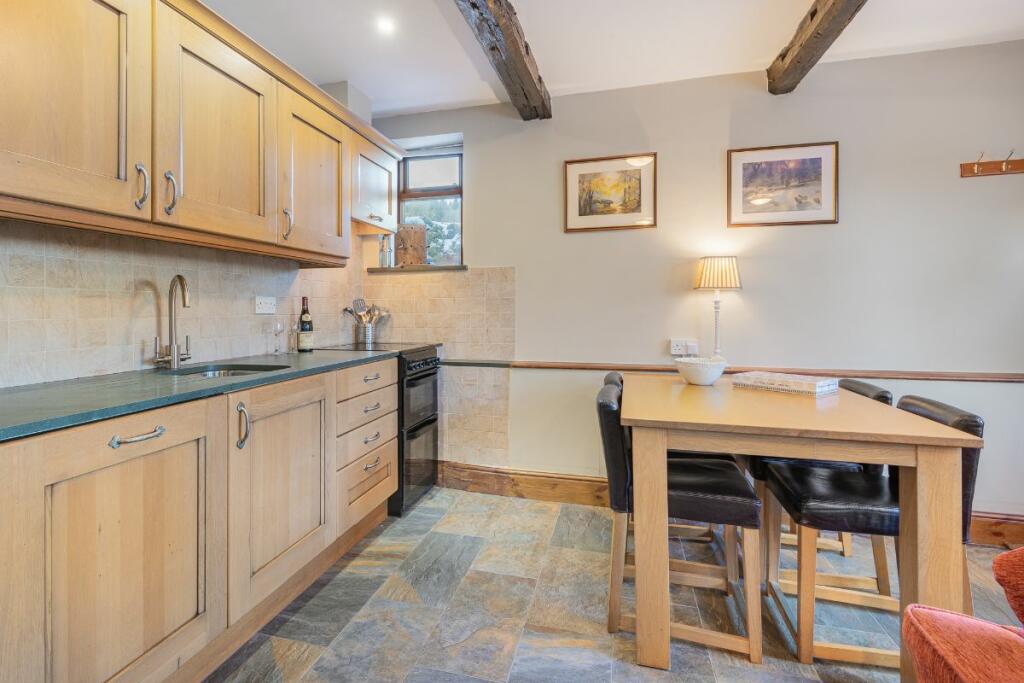 The Barn - Kitchen