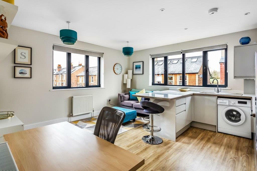 Flat-3-Jubilee-Terrace-4.jpg