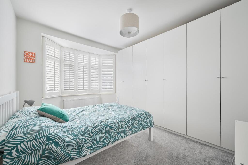 STONELEIGH AVENUE,  (14).jpg