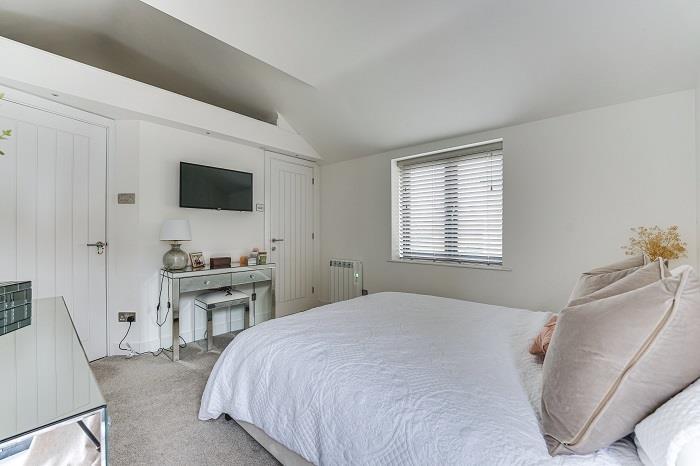 5 St George&#39;s Mews-9.jpg