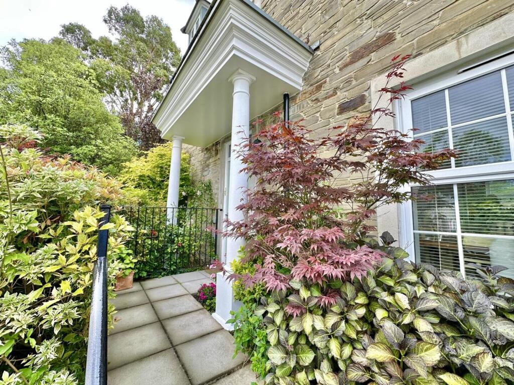 Entrance Porch