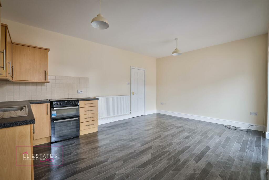 2 Ash Grove-22.jpg