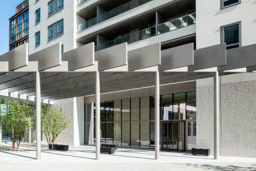 10 Park Drive