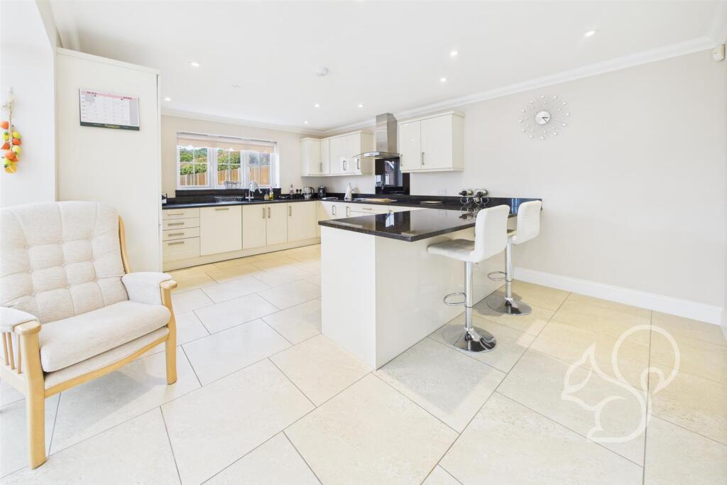 Kitchen / Diner