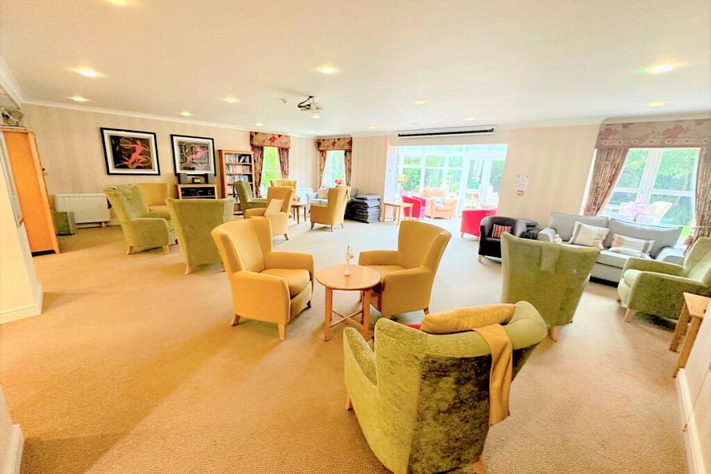 Communal Lounge