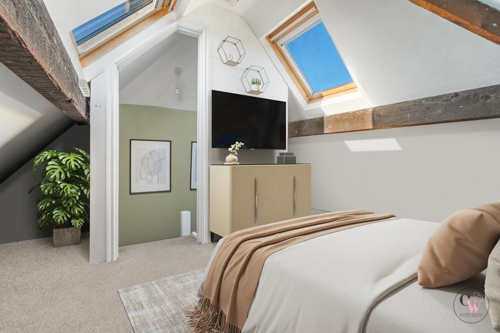 DSC08244 - bedroom_VS.jpg