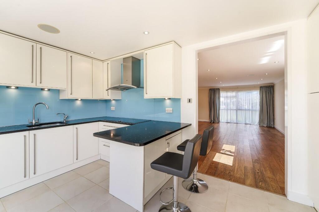 HAYMER GARDENS (10).jpg