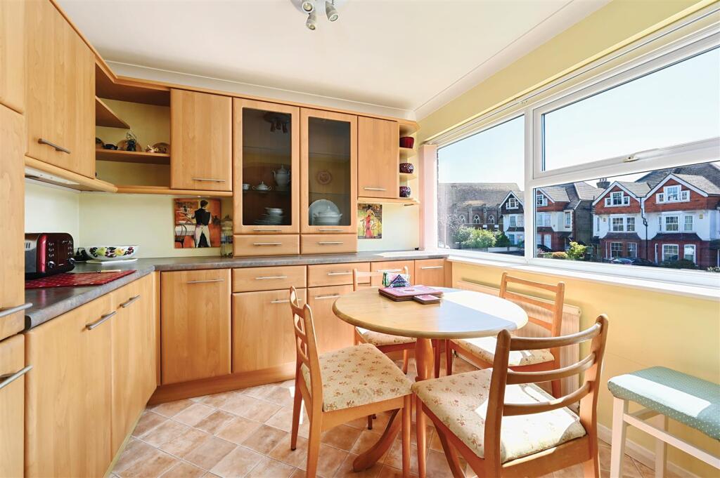 3 COOKHAM DENE - BUCKHURST ROAD - TN401RU - PHOTOS