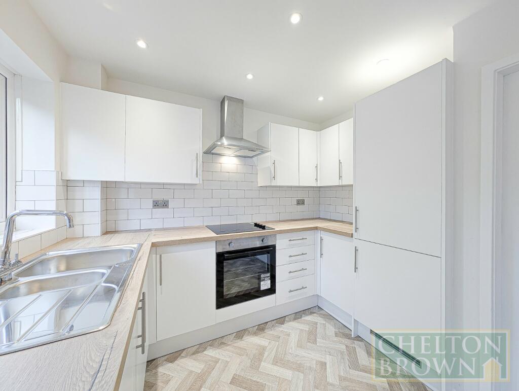 Kitchen &amp; Diner