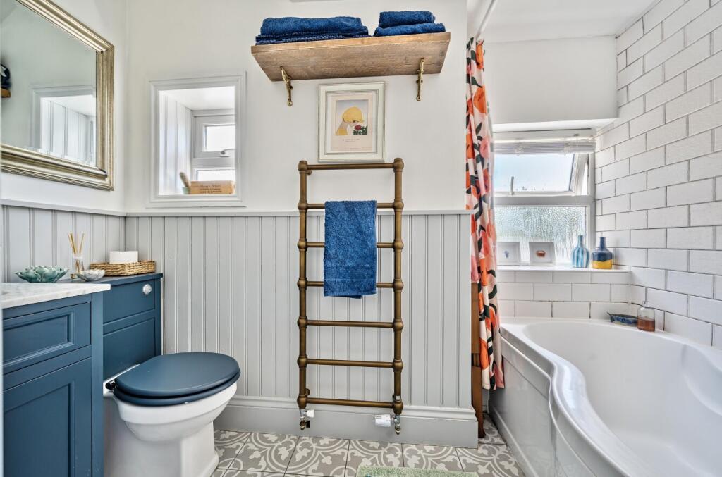 1290138-21-682495...