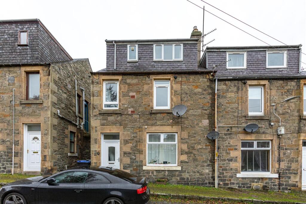 9 Millburn Place Selkirk 01.JPG